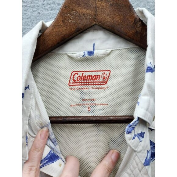 Coleman Mens Short Sleeve Button-Up Shirt With Blue Marlin Print Size S Cotton & - Picture 3 of 6